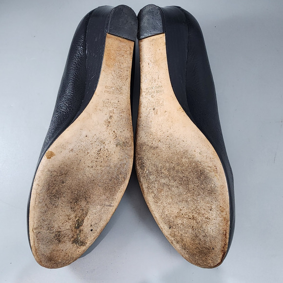 Fendi Black Leather Wedge Pumps Gold Logo Accent - IT Size 40 - US Size 10 - Picture 10 of 13